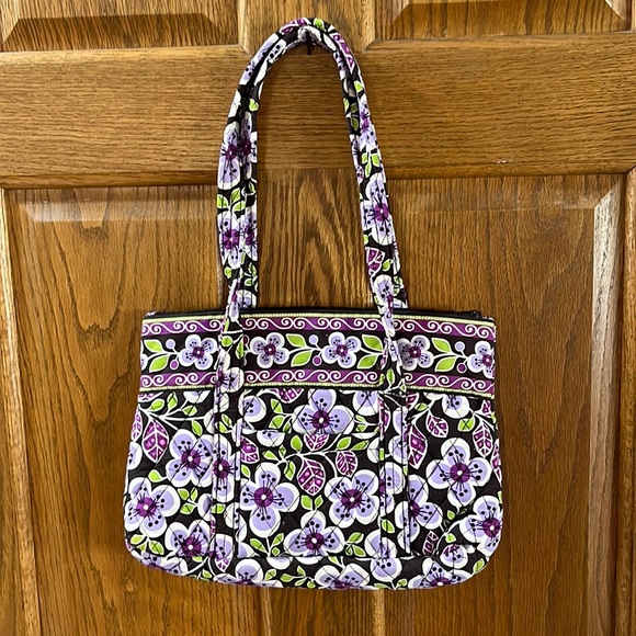 Vera Bradley Handbags - Vera Bradley bag